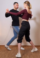 Figures de Bachata Echange de place